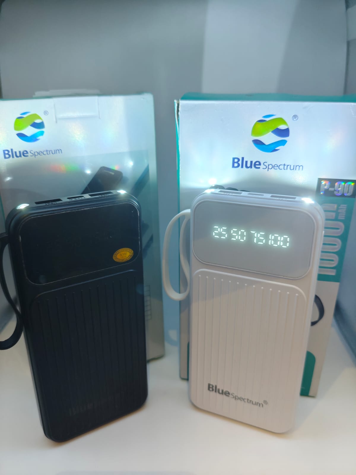 BlueSpectrum P-90 باور بانك