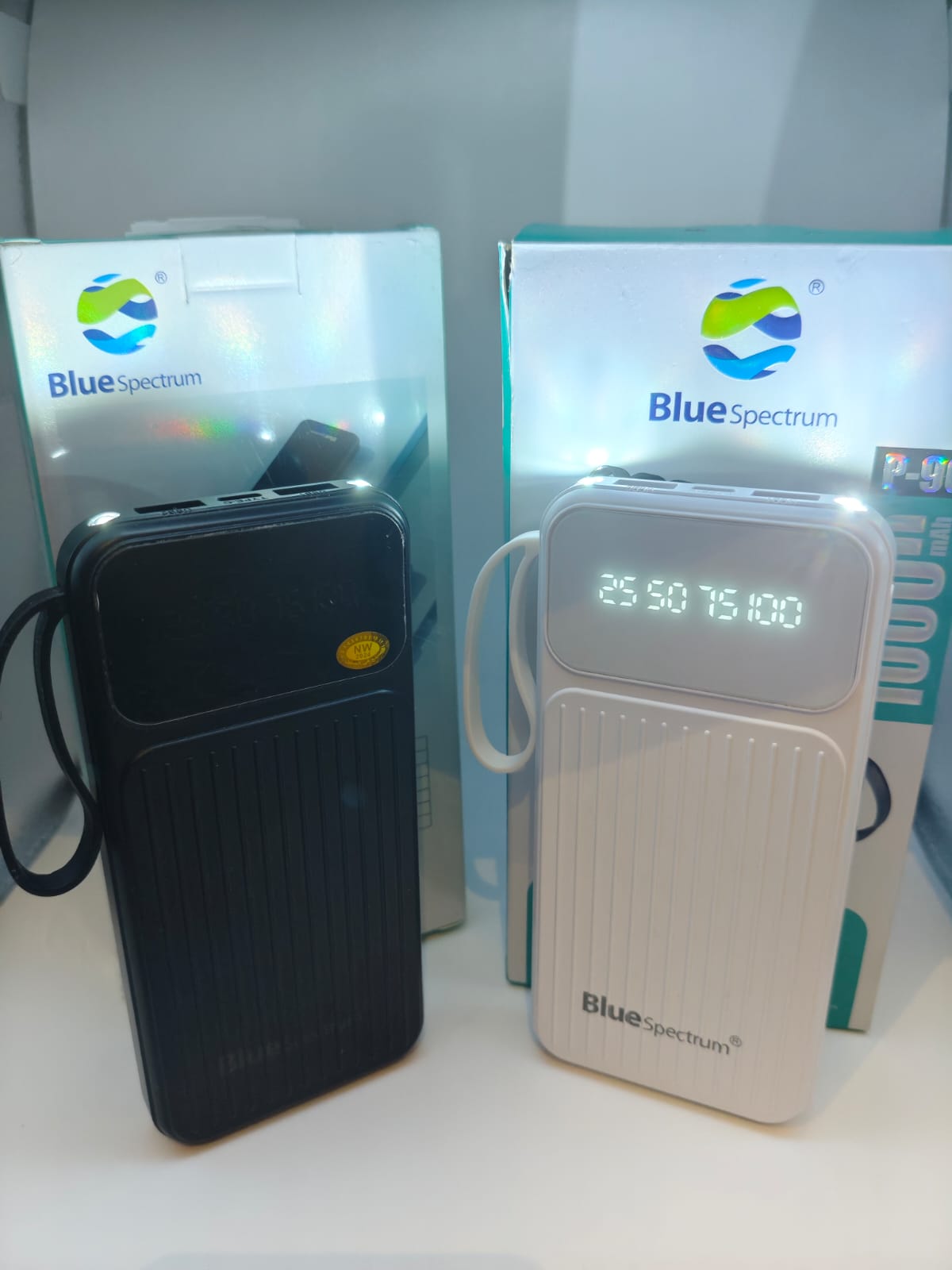 BlueSpectrum P-90 باور بانك